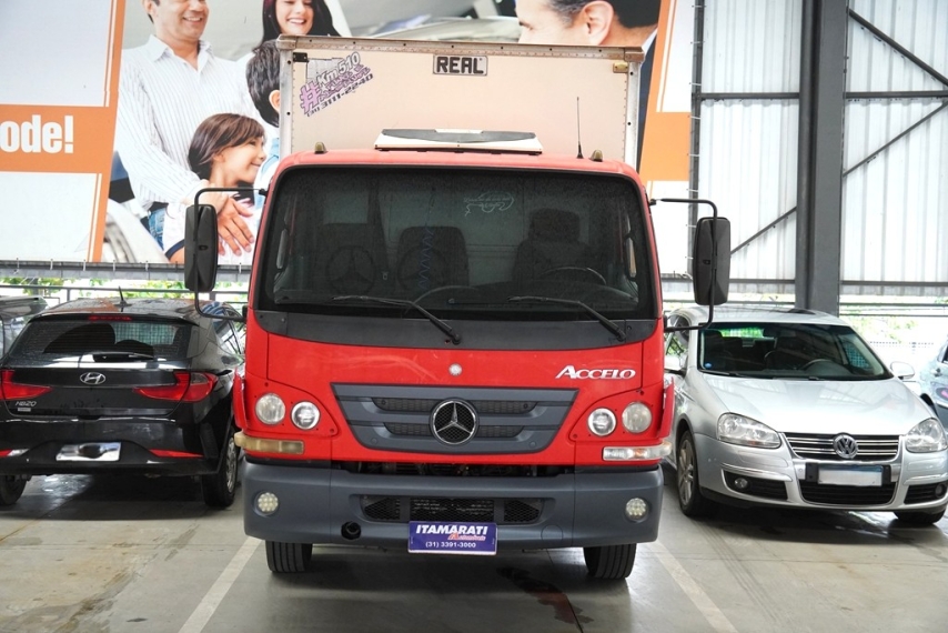 mercedes benz accelo 815 2012/2012 - itamarati veiculos