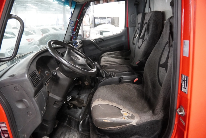 mercedes benz accelo 815 2012/2012 - itamarati veiculos5