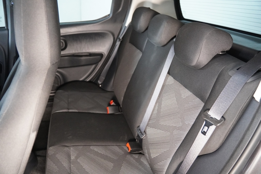 fiat 	mobi like 1.0 8v 2023/2024 - itamarati veiculos15