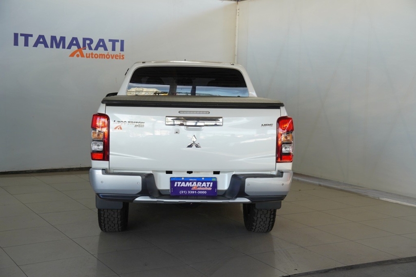 mitsubishi triton sport 2.4 16v 2021/2022 - itamarati veiculos5