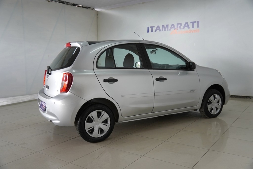 nissan march 1.0 12v 2015/2016 - itamarati veiculos7