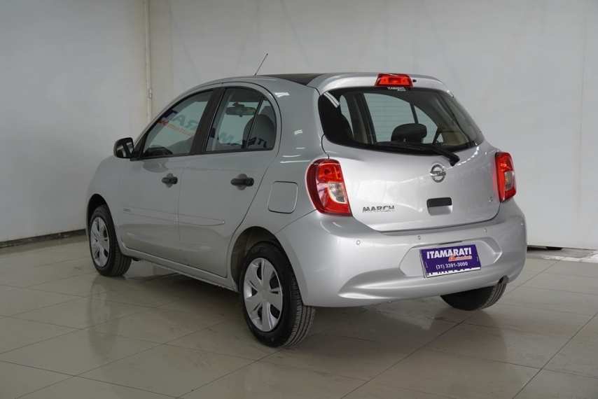 nissan march 1.0 12v 2015/2016 - itamarati veiculos3