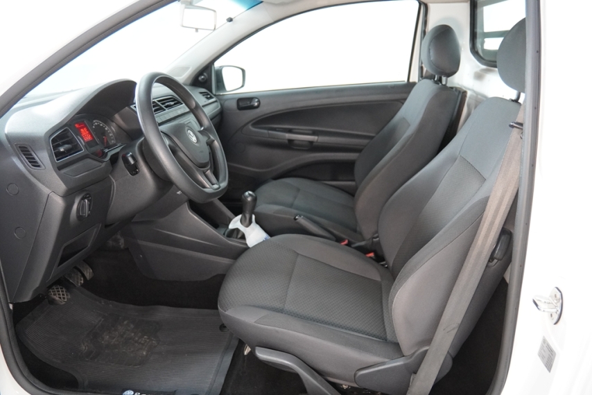 volkswagen saveiro robust cs 1.6 16v 2023/2023 - itamarati veiculos12