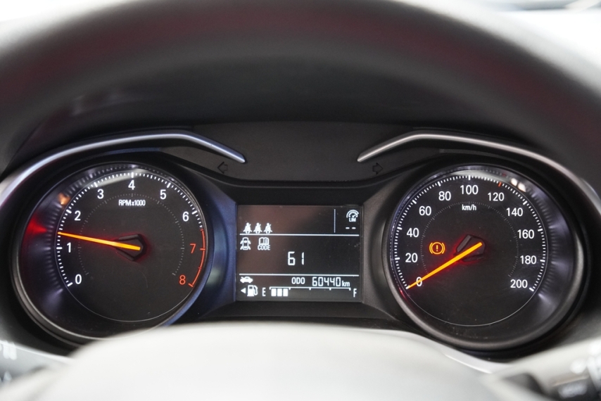 chevrolet onix plus 1.0 12v 2023/2024 - itamarati veiculos13