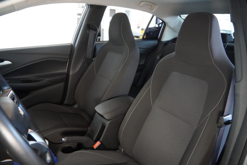 chevrolet onix plus ltz 1.0 2022/2023 - itamarati veiculos14