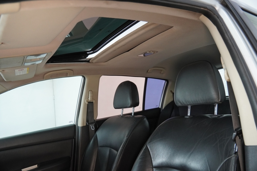 nissan tiida sl 1.8 16v 2012/2013 - itamarati15