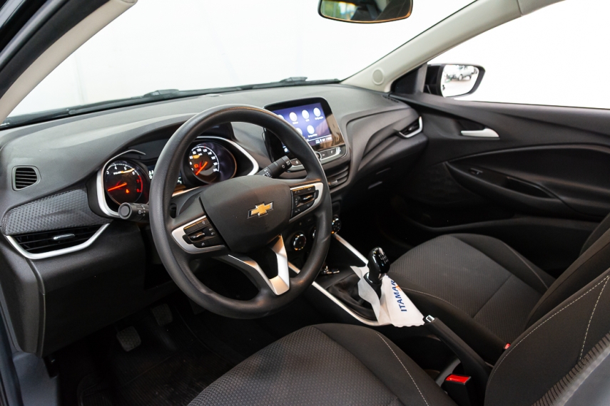 chevrolet onix plus 1.0 12v 2023/2024 - itamarati veiculos10