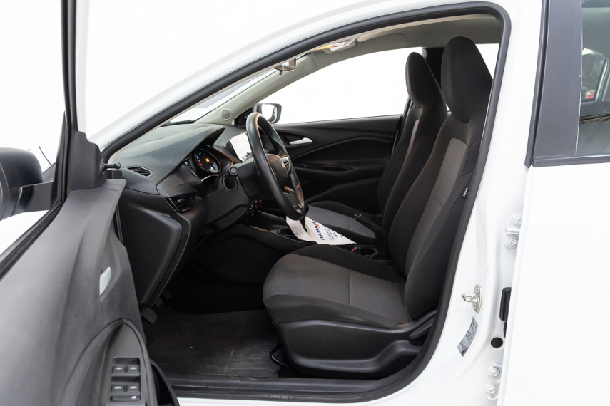 chevrolet onix 1.0 12v 2023/2024 - itamarati automoveis13