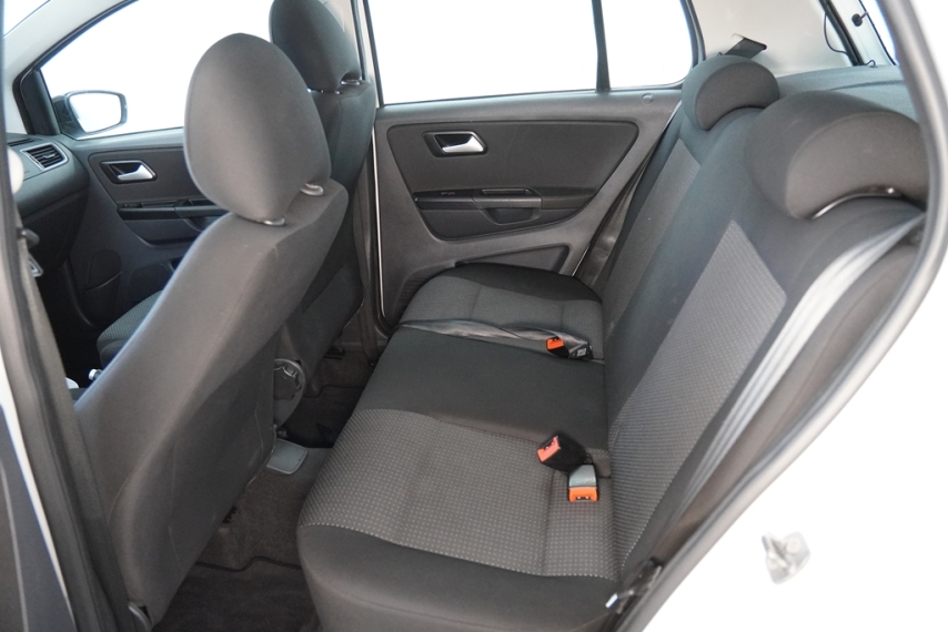 volkswagen fox connect 1.6 8v 2019/2020 - itamarati automoveis15