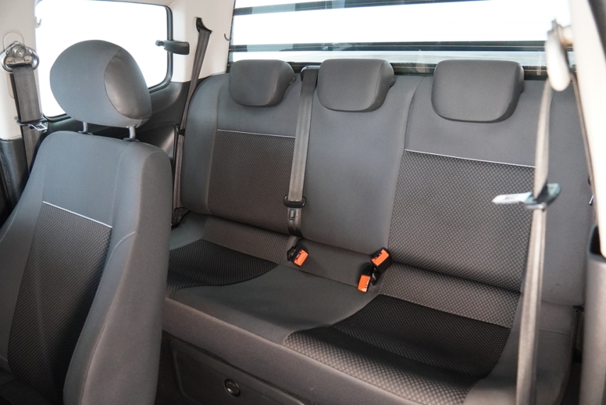 volkswagen saveiro rb 1.6 8 v 2020/2021 - itamarati veiculos15