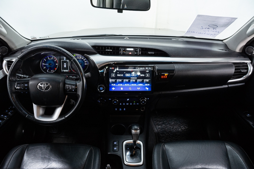 toyota hilux srx 2.8 16v 2017/2018 - itamarati veiculos13