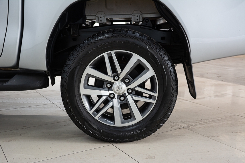 toyota hilux srx 2.8 16v 2017/2018 - itamarati veiculos10
