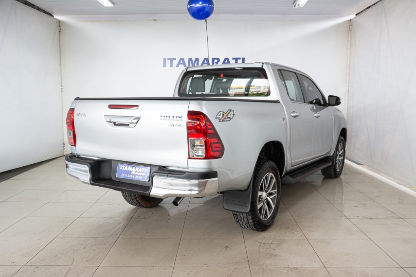 toyota hilux srx 2.8 16v 2017/2018 - itamarati veiculos6