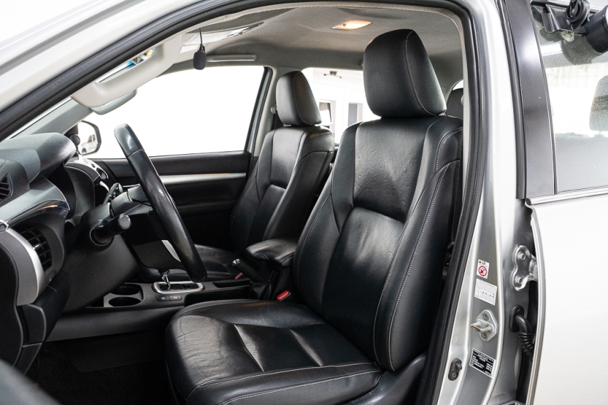 toyota hilux srx 2.8 16v 2017/2018 - itamarati veiculos16