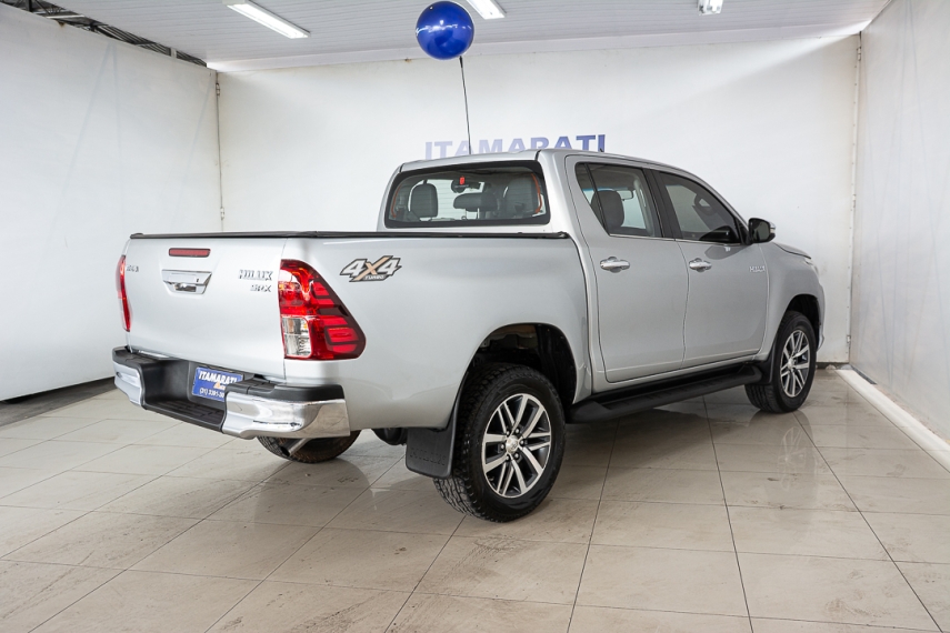 toyota hilux srx 2.8 16v 2017/2018 - itamarati veiculos7