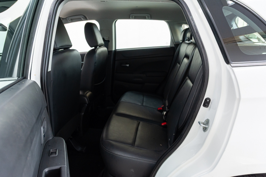 mitsubishi asx 2.0 awd 2015/2016 - itamarati veiculos18