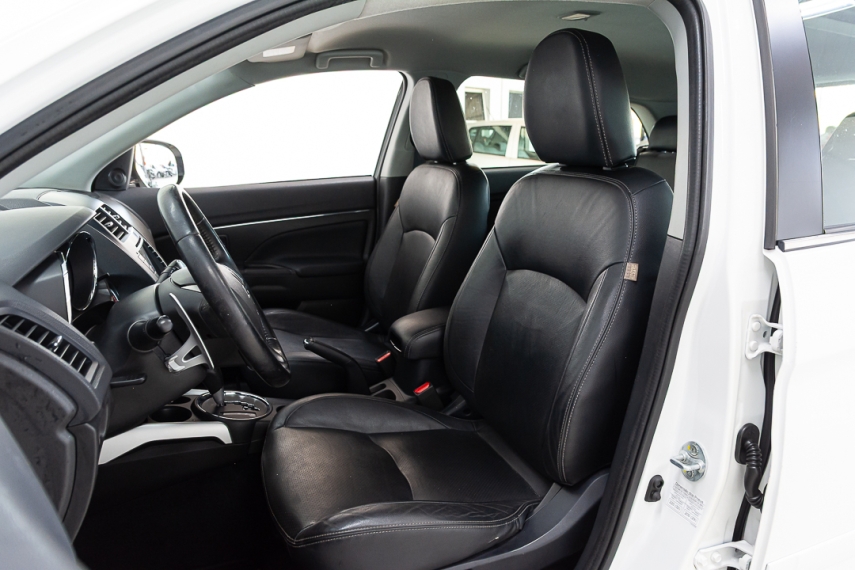 mitsubishi asx 2.0 awd 2015/2016 - itamarati veiculos17
