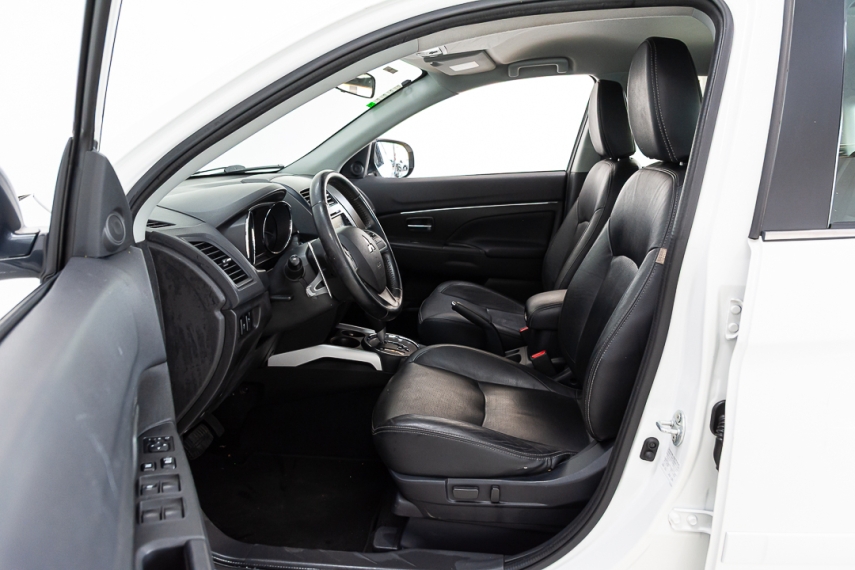 mitsubishi asx 2.0 awd 2015/2016 - itamarati veiculos16