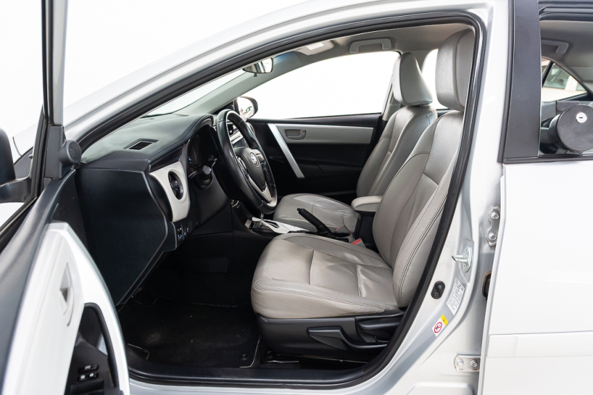 toyota corolla gli upper 1.8 16v 2017/2018 - itamarati veiculos14