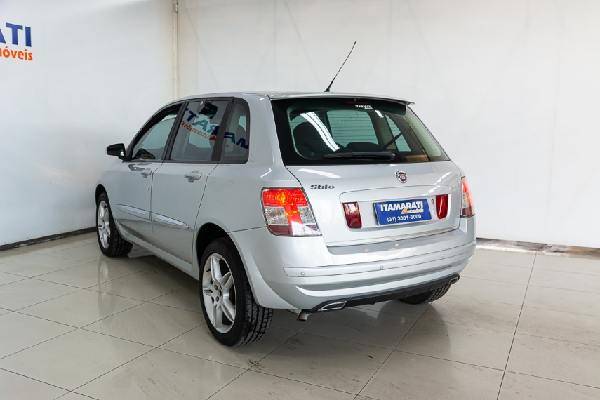 fiat stilo 1.8 8v 2010/2011 - itamarati veiculos4