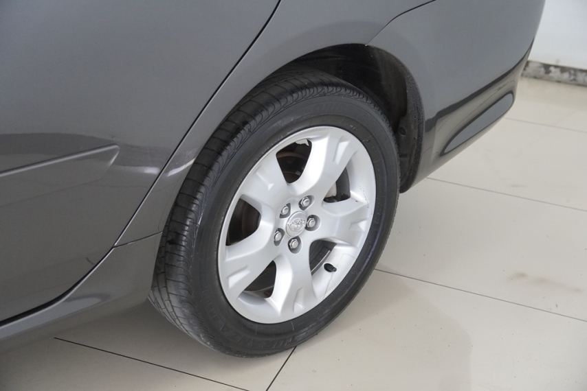 toyota corolla gli 1.8 16v 2011/2011 - itamarati veiculos10