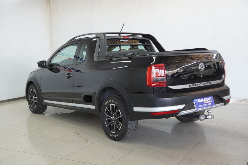 volkswagen saveiro ce cross 1.6 16v 2017/2017 - itamarati veiculos3