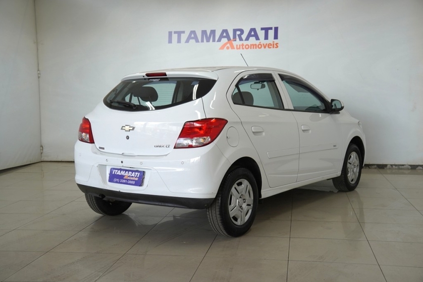 chevrolet onix 1.0mt lt 1.0 8v 2013/2013 - itamarati veiculos6