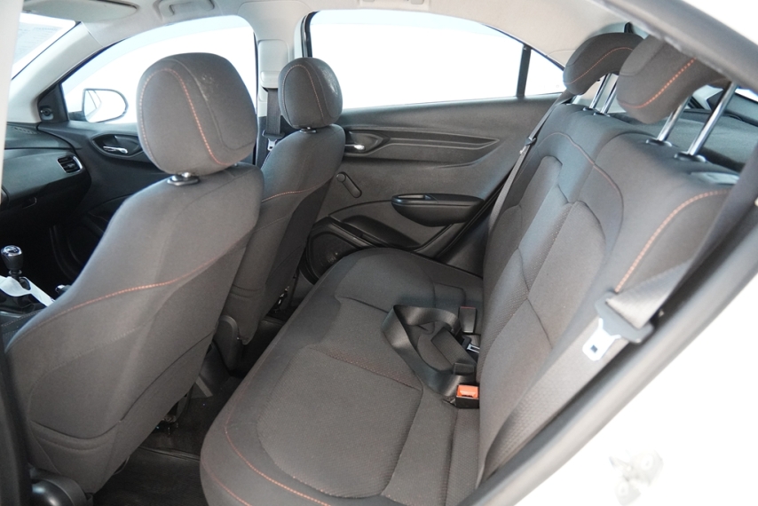 chevrolet onix 1.0mt lt 1.0 8v 2013/2013 - itamarati veiculos14