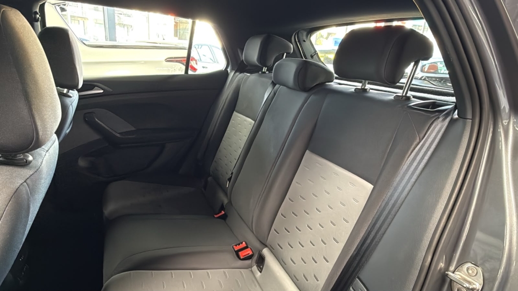 volkswagen t cross confortline tsi 1.0 12v 2023/2023 - itamarati veiculos18