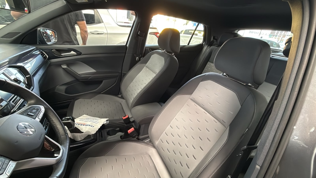 volkswagen t cross confortline tsi 1.0 12v 2023/2023 - itamarati veiculos16