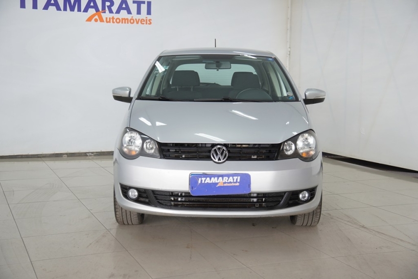 volkswagen polo 1.6 8v 2014/2014 - itamarati veiculos0