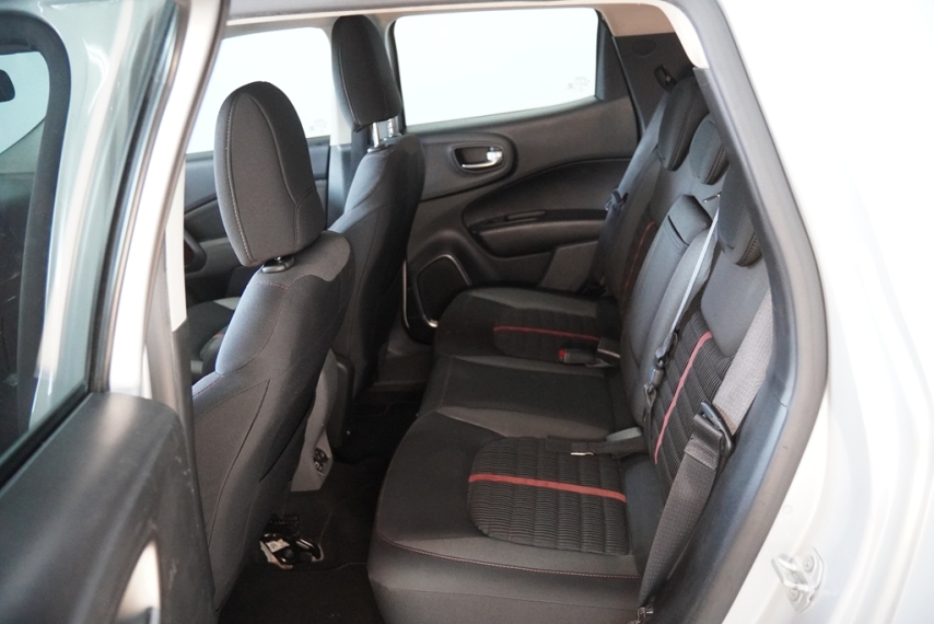 fiat toro freedom 1.8 16v 2016/2017 - itamarati veiculos14