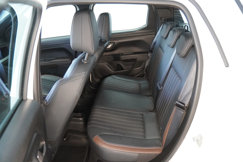 fiat 	strada ranch 1.0 12v 2023/2024 - itamarati veiculos17