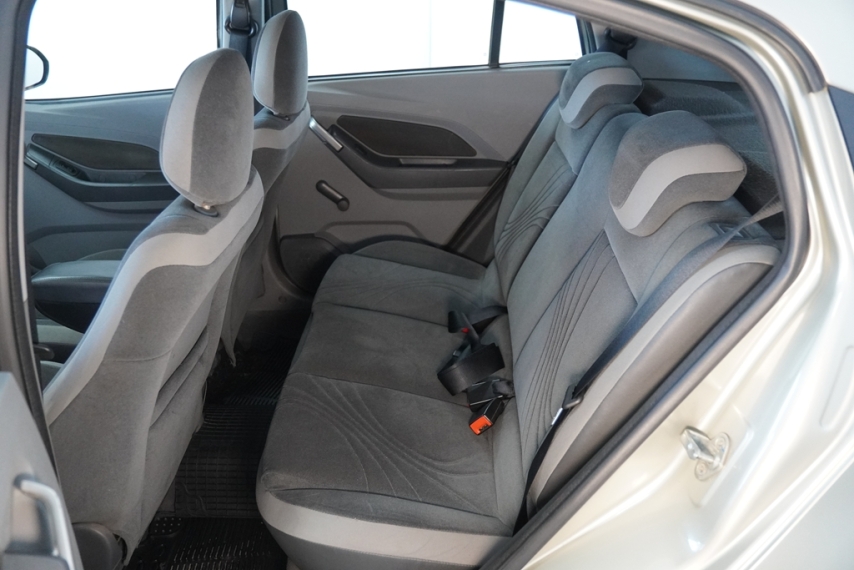 chevrolet agile ltz 1.4 8v 2010/2011 - itamarati veiculos17