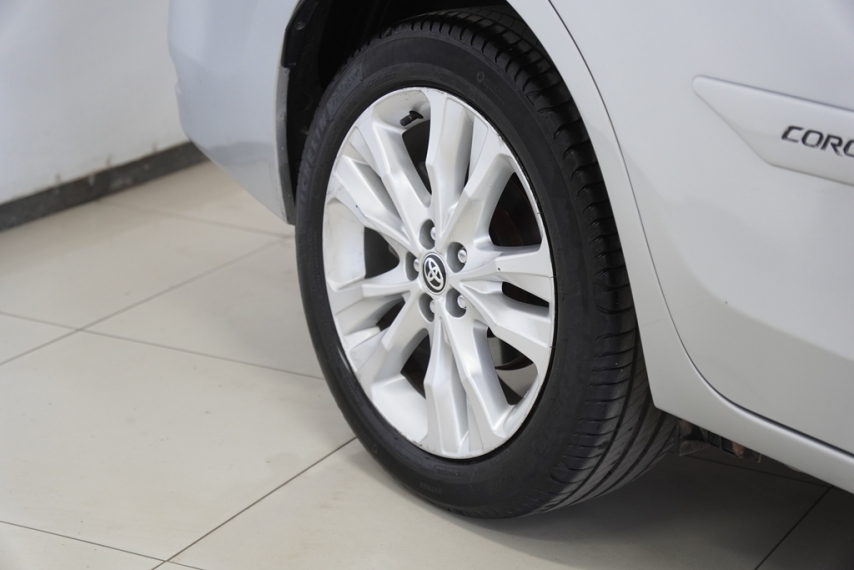 toyota corolla xei 2.0 16v 2017/2018 - itamarati veiculos10