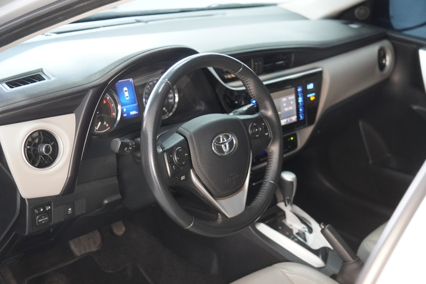 toyota corolla xei 2.0 16v 2017/2018 - itamarati veiculos11