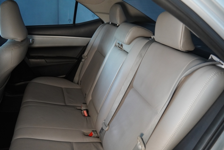 toyota corolla xei 2.0 16v 2017/2018 - itamarati veiculos15