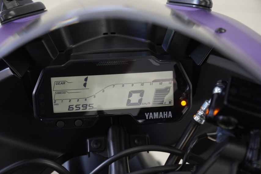yamaha yzf r15 abs 2025/2025 - itamarati veiculos4