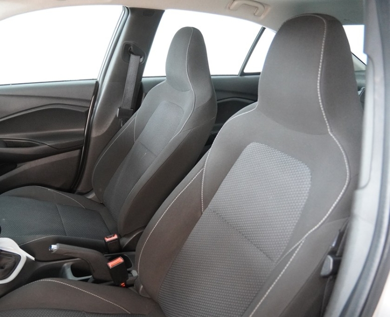chevrolet onix plus lt 1.0 12v 2022/2023 - itamarati veiculos14