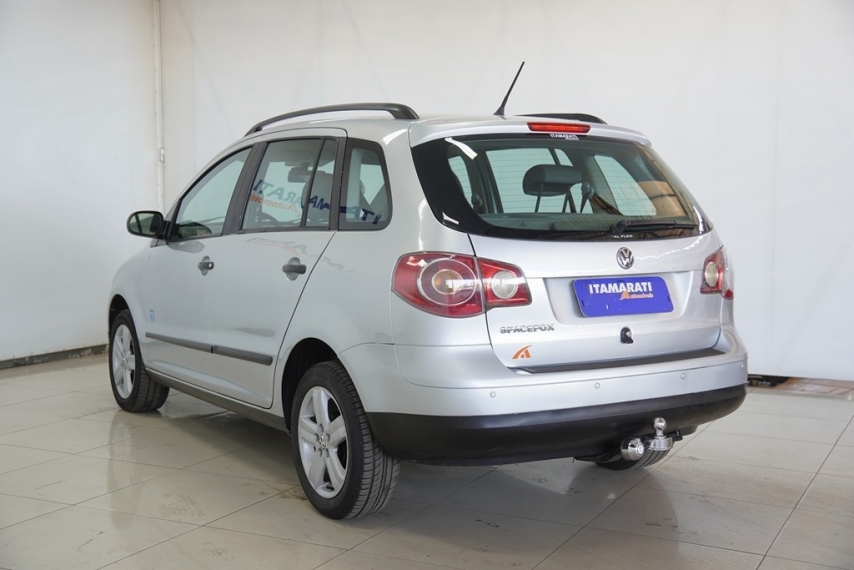 volkswagen spacefox route 1.6 8v 2009/2010 - itamarati veiculos3