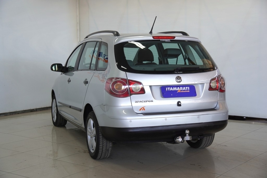 volkswagen spacefox route 1.6 8v 2009/2010 - itamarati veiculos4