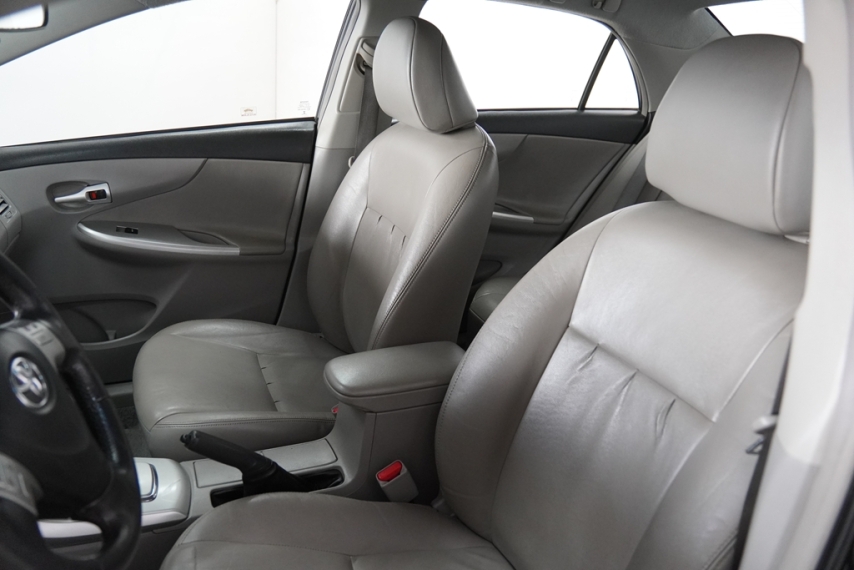 toyota corolla xei 2.0 16v 2013/2014 - itamarati veiculos15