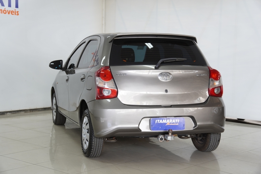 toyota etios hb x 1.6 16v 2018/2019 - itamarati veiculos4