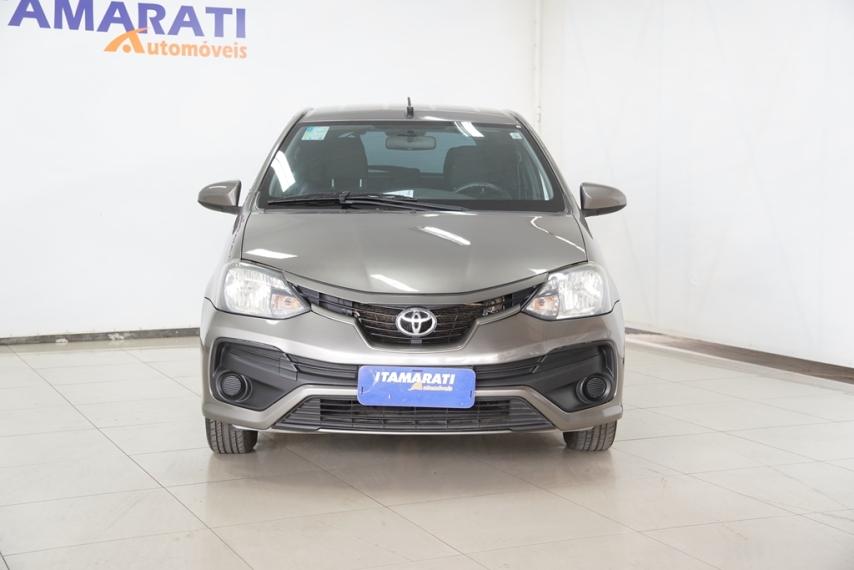 toyota etios hb x 1.6 16v 2018/2019 - itamarati veiculos0
