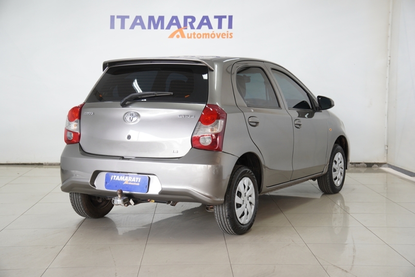 toyota etios hb x 1.6 16v 2018/2019 - itamarati veiculos6