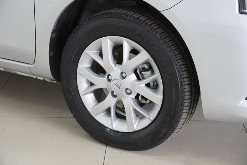 nissan versa 1.6016v 2019/2020 - itamarati veiculos11