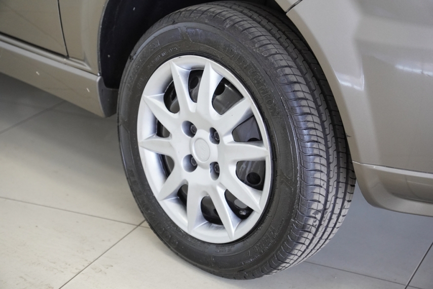 fiat siena el 1.0 8v 2010/2011 - itamarati veiculos11