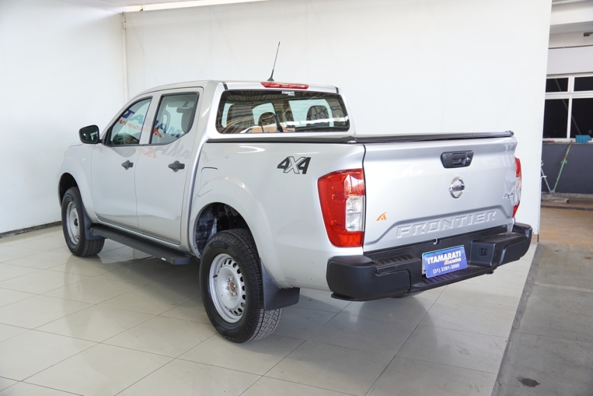 nissan frontier s mtx4 2.3 16v 2022/2023 - itamarati veiculos3