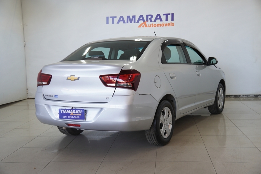 chevrolet cobalt lt 1.4 8v 2017/2018 - itamarati veiculos6
