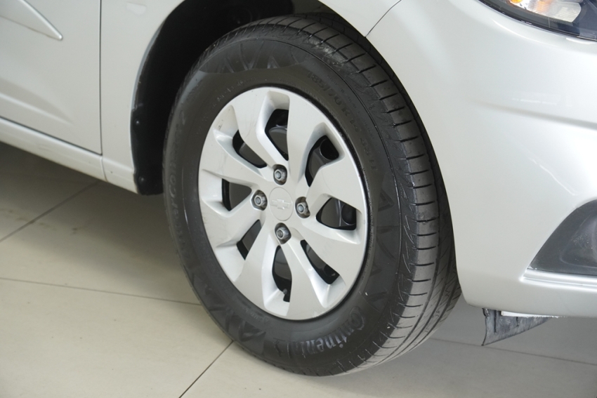 chevrolet onix lt 1.0 2017/2018 - itamarati veiculos10
